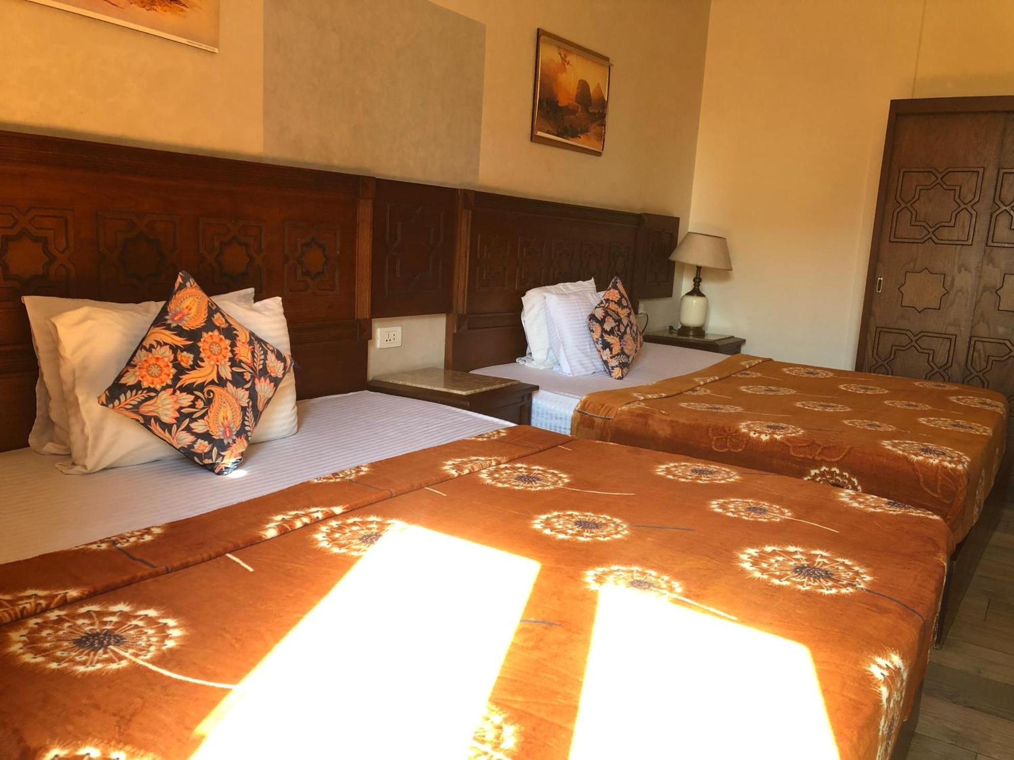 The Location Hotel Le Caire Extérieur photo